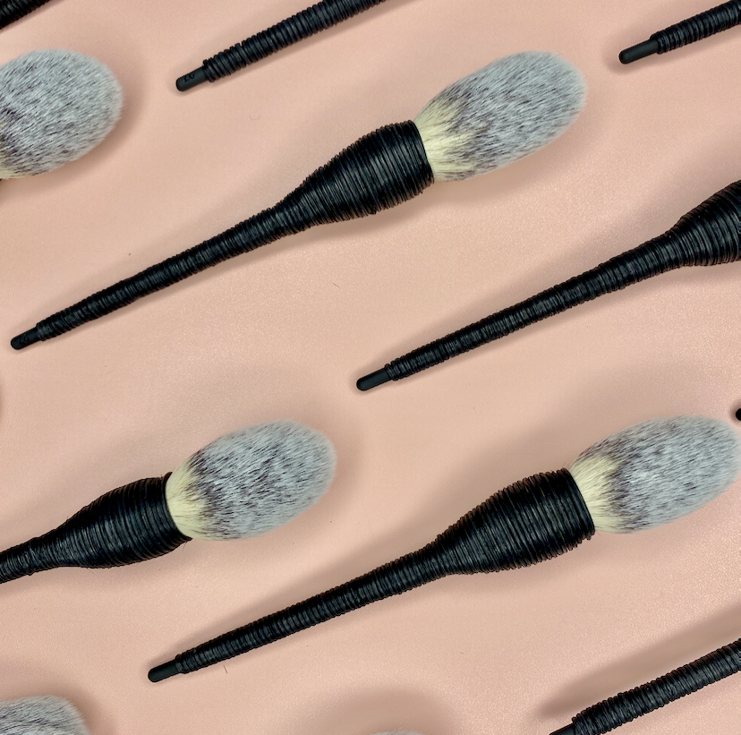 CHIEF STAFF - BLUSH BRUSH