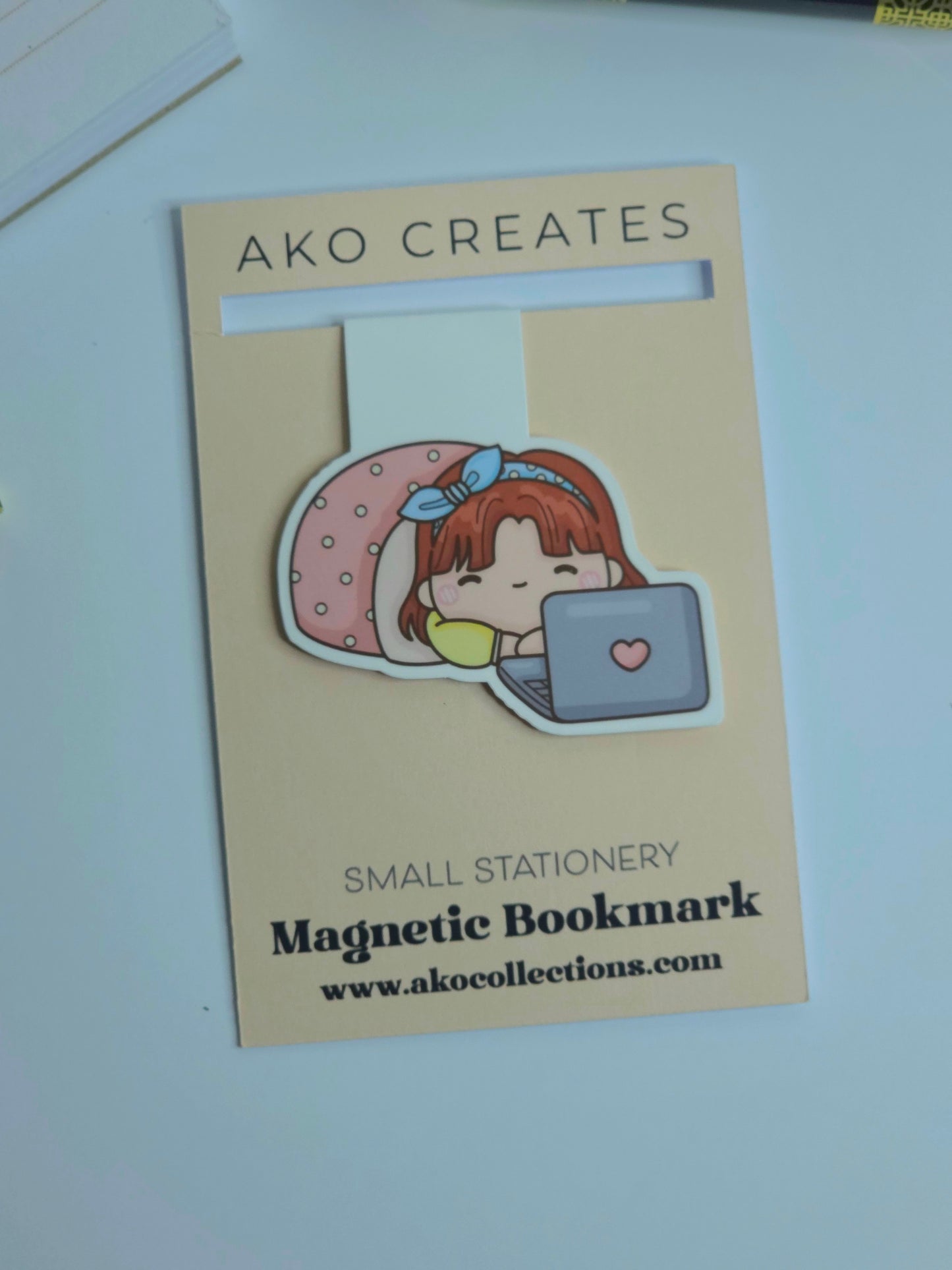 Lazy Day Magnetic Bookmark