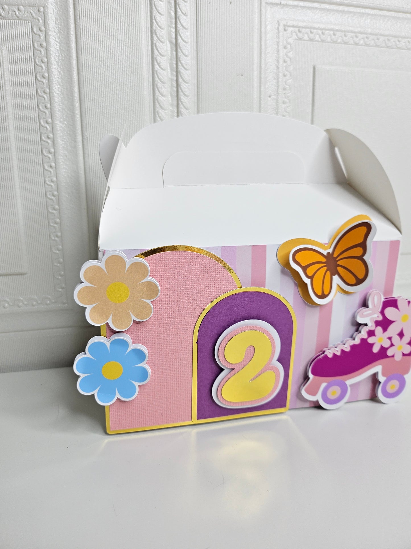 Groovy Rolling Into Favor Box