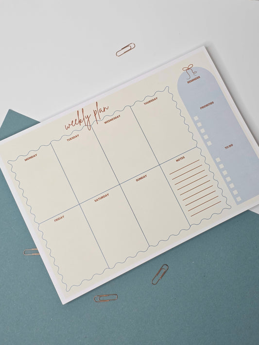 Vintage Elegant Weekly Planner A4