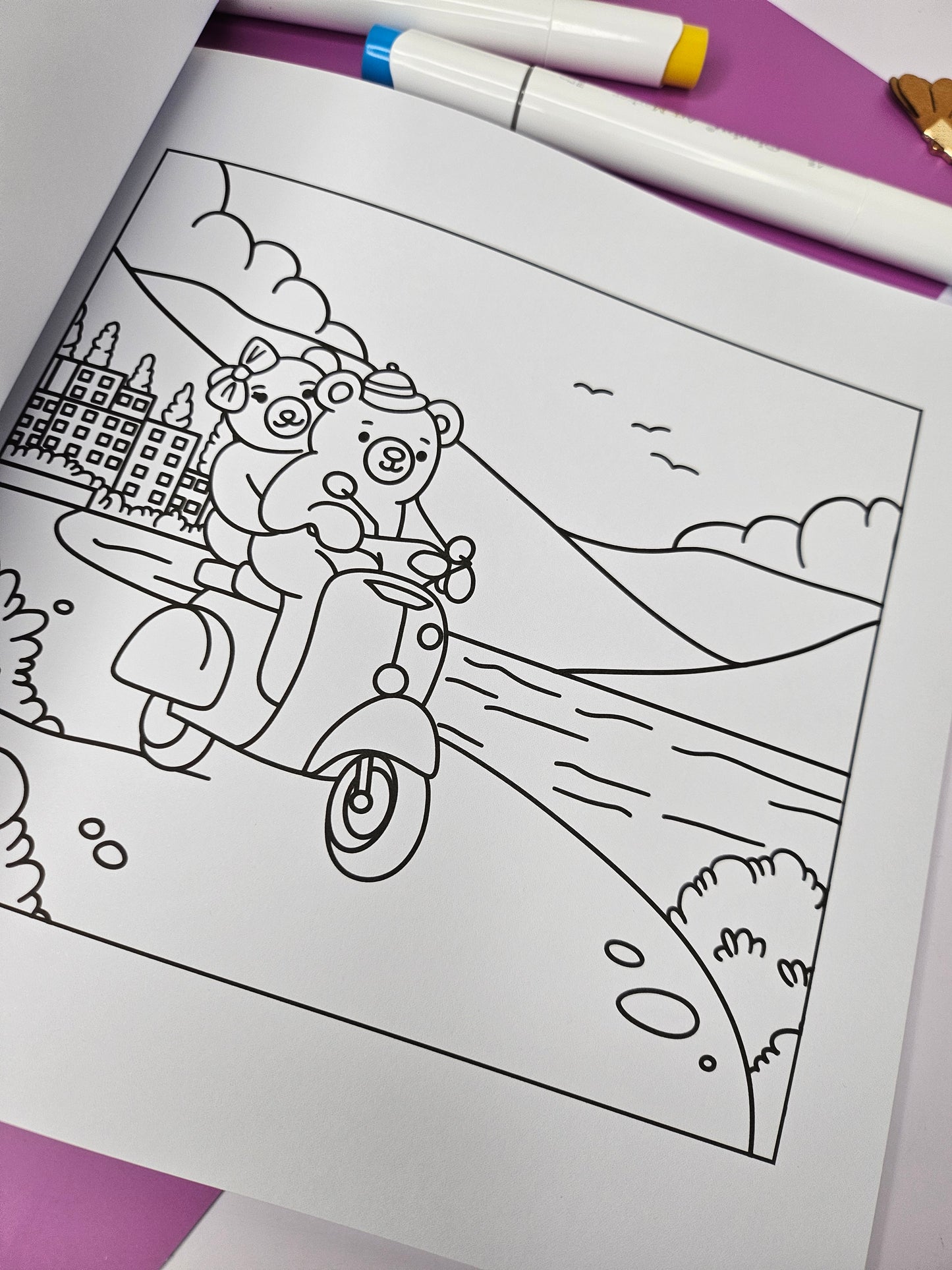 Bubsy & Coco Escapes Colouring Book